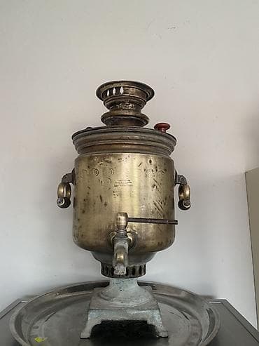 Bu, çay hazırlamaq üçün istifadə edilən, ənənəvi üslubda hazırlanmış