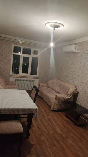 ehmedlide ev: Ehmedli metrosundan,10 deq məsafədə,.Diaqnoz tibb merkezinden yuxarı,9 — 1