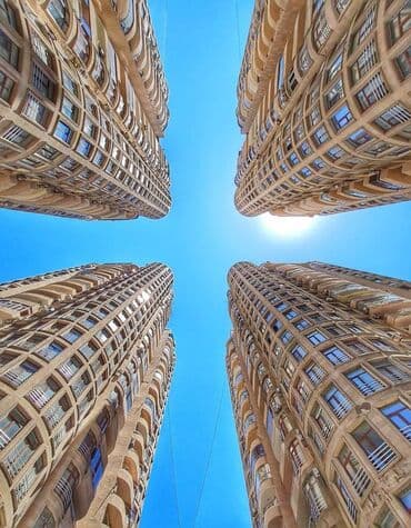 7 mikrorayon: Xətai metrosunun yaxınlığında Baki Əylənçəyə yaxın 24 mertebeli — 7