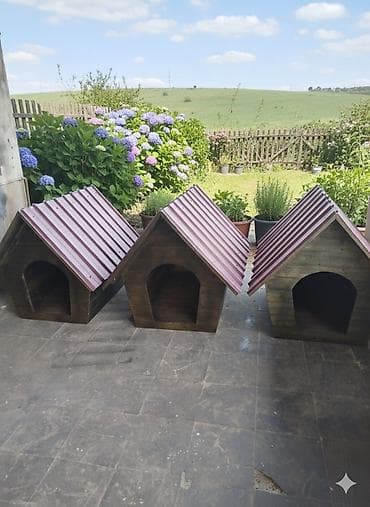 It yuvaları.sifarişdə qəbul olunur. 1 metrlikdi.böyük ölçülü itlər