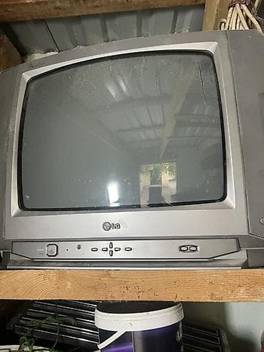 mini televizor: LG kineskop (CRT) televizor - Marka/model: LG (ön paneldə naviqasiya — 1
