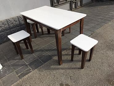 kuxna usdolu: Mətbəx üçün, Yeni, Açılmayan, Dördbucaq masa, 4 stul — 1