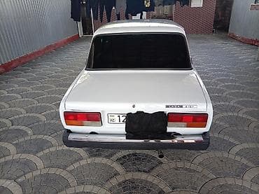 satilan traktorlar: VAZ (LADA) 2107: 1.6 l | 2003 il 750000 km Sedan — 2