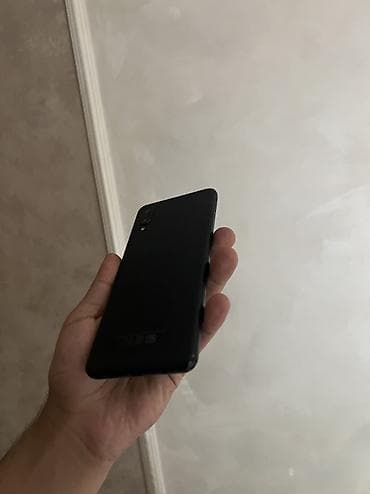 ps4 pro disc: Samsung Galaxy A02, 32 GB, rəng - Qara, Sensor — 6