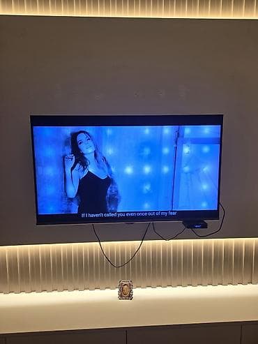 samsung 50 s: Samsung 100 ekran smart tv 120₼. İşlək vəziyyətdədir. Ünvan Xalqlar — 1