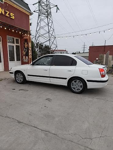 ilkin odenis 2000 azn avtomobil: Hyundai Elantra: 1.6 l | 2005 il Sedan — 10
