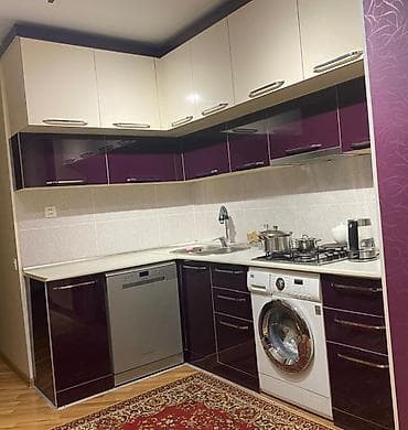 Mətbəx mebeli satılır. - Ölçü: 1.60 x 2.50 - Komplektə daxildir: qaz