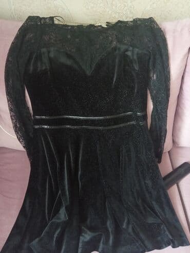 ikinci el don: 42razmer. 15 manat — 2