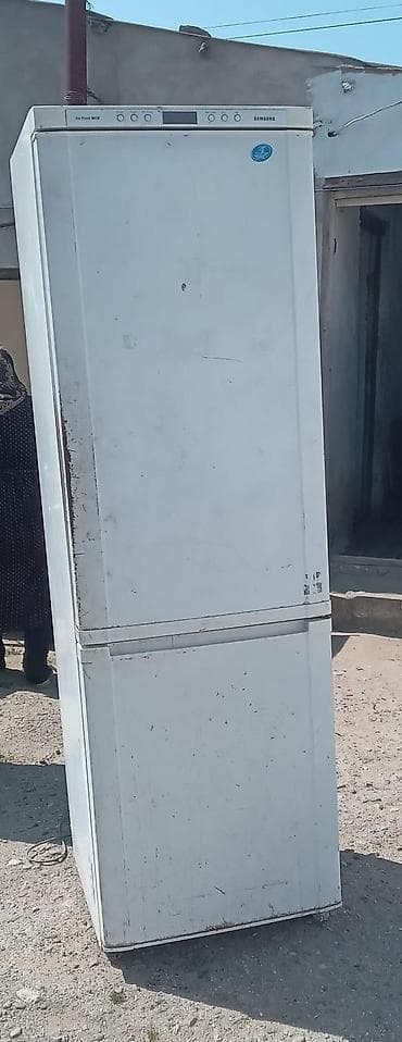 İşlənmiş 2 qapılı Samsung Soyuducu Satılır, rəng - Ağ, Təkərli