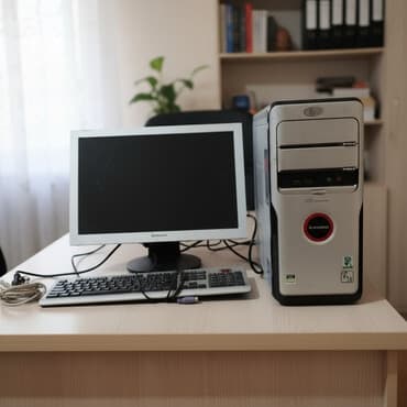 komputer işi: Lenovo stolüstü kompüter dəsti monitor 2x USB 250manat 055-922-17-17 — 1