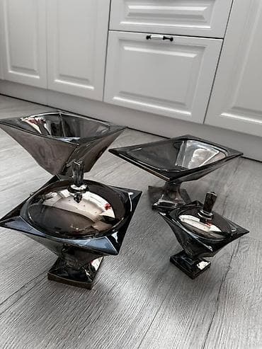 Dest tezedi ayrı ayılıqda da satılır boyukler 20 manat kicikler 10