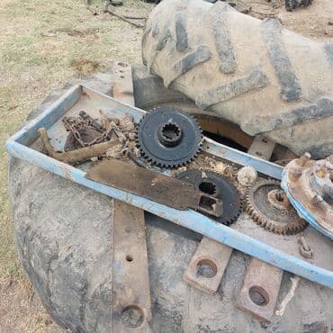 traktor altlıqlı qış çəkmələri: Traktorlar — 4