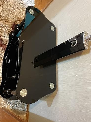 komputer stolu satilir: Б/у, Прямой ТВ стенд, С полками, Стеклянный, Турция — 2