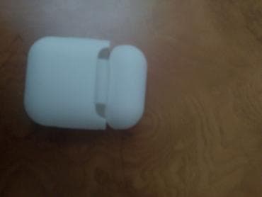 iphone 15 plus: Aksesuar: Qulaqlıq qabı üçün silikon örtük (ağ rəng) - Material — 1