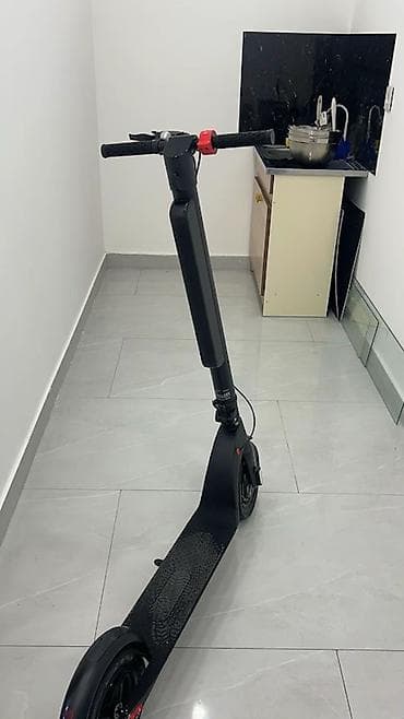 Yeni almışam, 500 manata sadəcə 1 dəfə sürmüşəm. Sürə bilmirəm deyə — 1