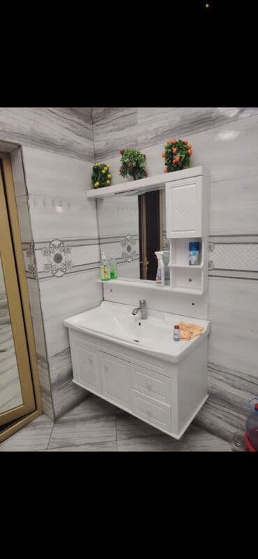 8 noyabr prospekti kiraye evler: Satılır: həyət evi - Tiplər: 1 mərtəbəli fərdi yaşayış evi, kürsülü — 7