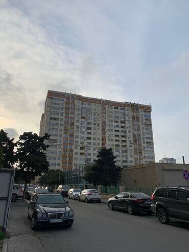 nerimanovda obyekt satilir: 3 otaqlı, Yeni tikili, m. Neftçilər, 110 kv. m — 3