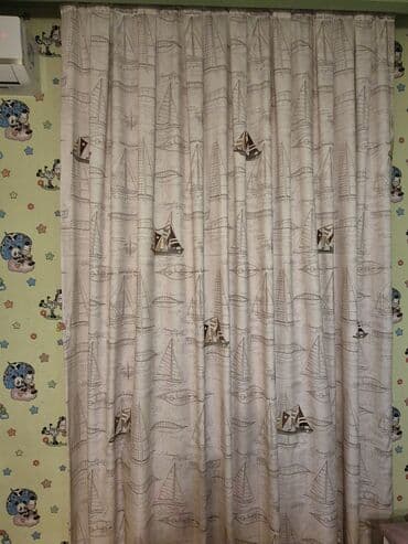 ikinci əl otaq qapilari: Eni 1.60,sm uznunluqu2.70 sm pencereye hazir tikilib. keyfiyyet əllaa — 4