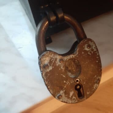 Sati̇li̇r coxx qedi̇mi̇ndi̇r nenemi̇n xalasi̇ndan yadi̇gardi̇ 2