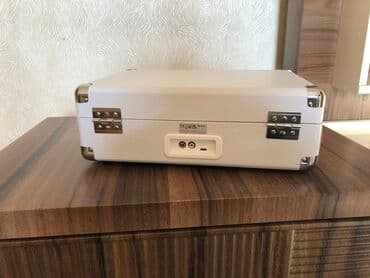 старинные напольные часы для дома: Yeni patefon val oxudan. Retro dizaynlı, müasir funksiyalara sahib — 7