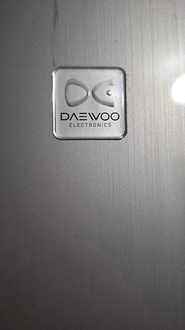 soyduc: Xarab 2 qapılı Daewoo Soyuducu Satılır, rəng - Gümüşü, Dispenserli — 4