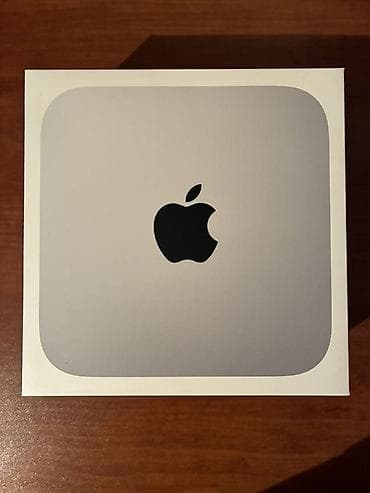 Apple Mac mini (gümüş rəng) Kompakt masaüstü kompüter. Orijinal