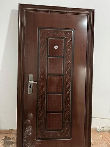 Mənzil üçün İşlənmiş Giriş qapısı Petlə ilə, Zəmanətsiz, Ünvandan götürmə