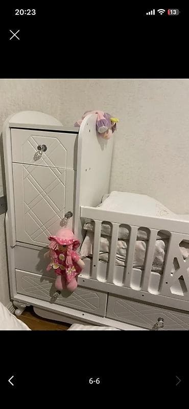 besikler instagram: Oğlan və qız üçün, Dördbucaq, Beşik, Dəst ilə, Matras ilə, Yellənmə mexanizm ilə — 6