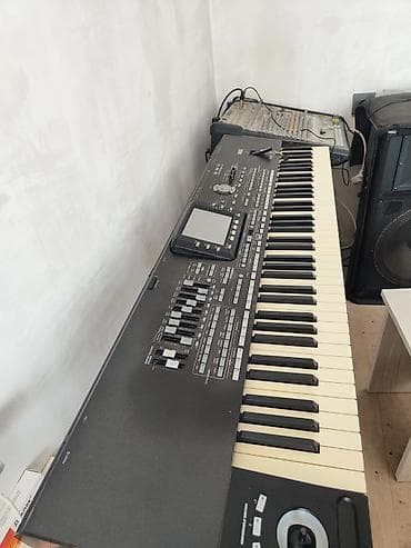Musiqi alətləri: Sintezator, Korg — 2