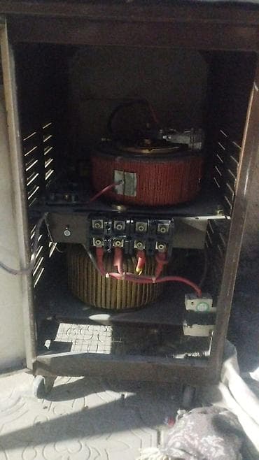 Transformatorlar: EV-GÜCÜ – Automatic AC Voltage Regulator Məhsul təsviri: - Avtomatik — 2