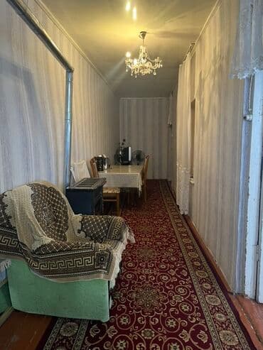 birmərtəbəli evlər per page 40: Salam. Ev öz adımadır sənədlər qaydasındadır 3 otaqdır. 2 otaq 1 qonaq — 5