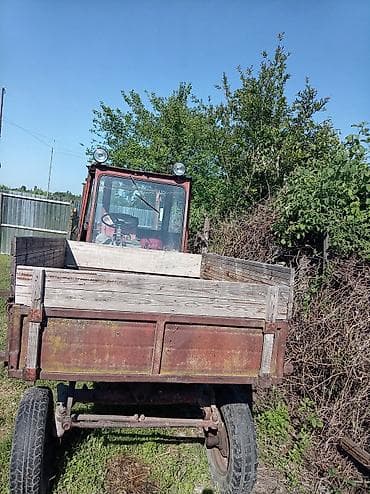 dt 75 matoru: T 16 Traktor satılır! Əla vəziyyətdədir. Qoşqu yeridə var lapet qoşmaq — 2