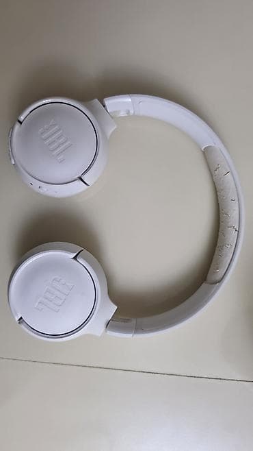 Наушники: ORGINAL MƏHSUL ! JBL TUNE520BT on-ear simsiz qulaqcıq - Rəng: ağ - — 2