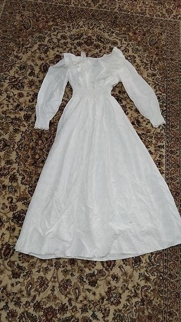 Turkiye Tuğbadan almisam heç geyinilmeyib 240 m almisam 150 satiram