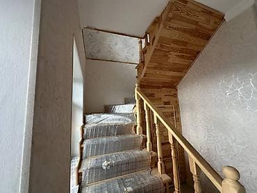 mansarli heyet evleri: İki mərtəbəli fərdi yaşayış evi - Ümumi: Həyətyanı sahəsi döşənmiş — 7