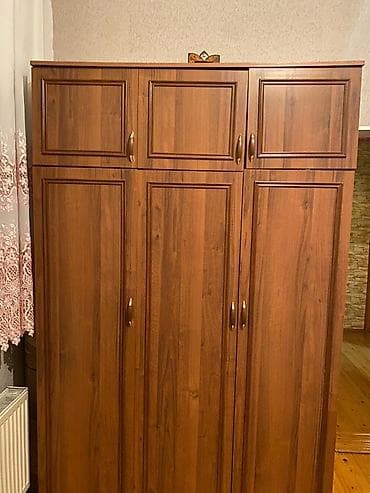 divan xirdalan: 3 qapılı, Qəhvəyi, Taxta, Açılan, Düz dolab — 1