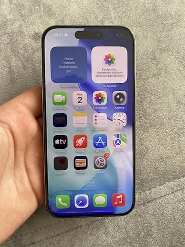iphone se 2 azerbaycan: IPhone 15 Pro, 256 GB, Natural Titanium, Face ID — 2