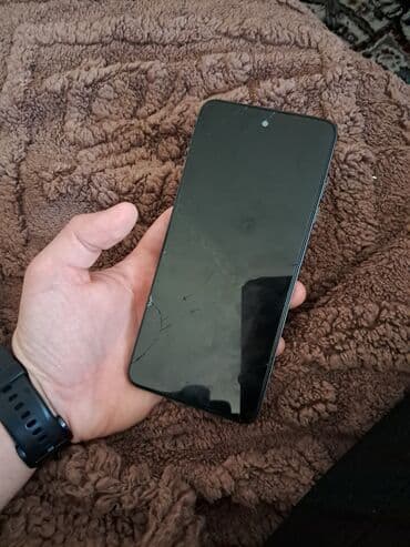 телефон fly f: Tecno Spark Go 2024, 128 ГБ, цвет - Черный, Отпечаток пальца — 1