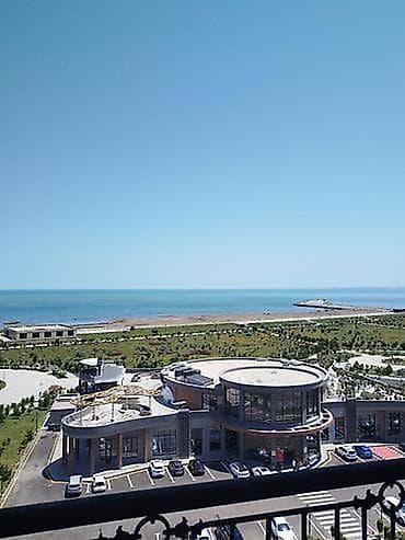 kiraye menzil: - Sumqayıt Şəhərində - Bulvar Qırağında - Mənzərəsi dənizə olan - — 2
