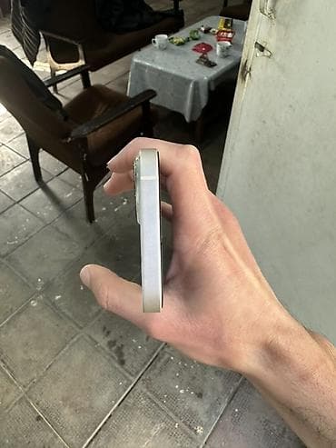 165 hz monitör: IPhone 13, 128 GB, Ağ, Qırıq — 3