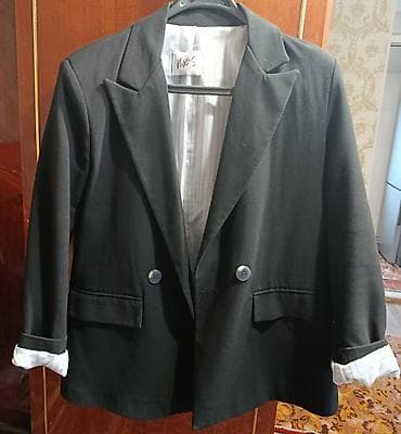 yeni il donu: Qadınlar üçün qara blezer - Klassik dizaynlı, iki düyməli model - — 3