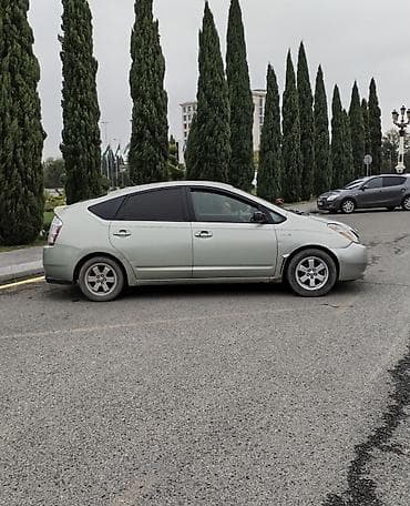 pro scooter: Toyota Prius (2007) hibrid hetçbek Salam aleykum, maşının kosmetik — 5