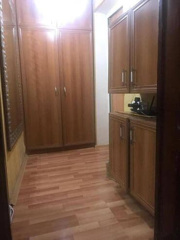 sumqayıtda 1 otaqlı evlərin qiyməti: Bakı, 2 otaqlı, Köhnə tikili, 60 kv. m — 5