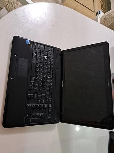 işlənmiş notebookların satışı: Toshiba Satellite L650 noutbuk - Prosessor: Intel Core i3 M370, 2.40 — 2