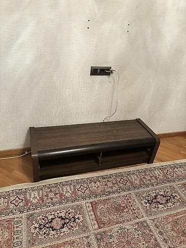 Divan — 9