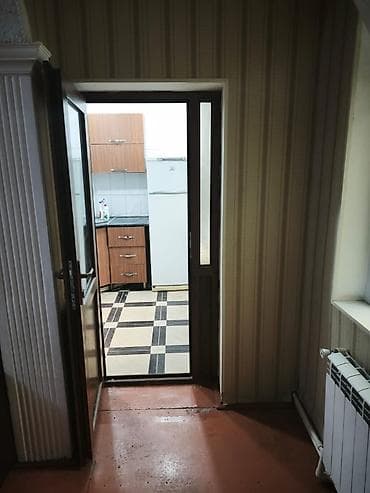 memar: Memar ecemi metrosu 600 azn 2 otağ 50m² 5 .1 M
🇦🇿 Kəmalə — 4