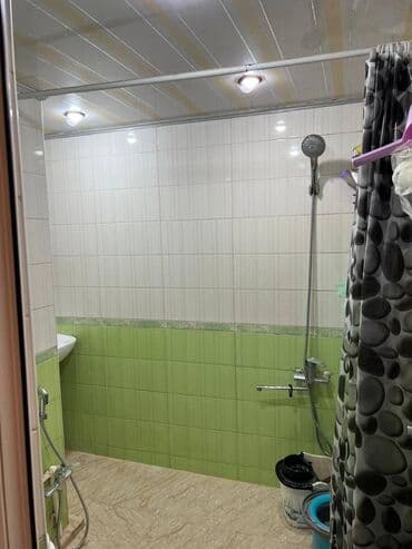 q qarayev m ucuz yataqxana satilir: Bakı, Yeni Günəşli Massiv Q, 2 otaqlı, Köhnə tikili, m. Xalqlar Dostluğu, 58 kv. m — 10