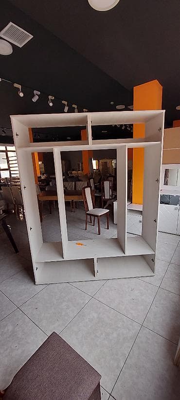 tipsi dirnaq sekilleri: Salam, İstənilən mebellərin söklüb daşınması və qurulması ilə elaqədar — 9