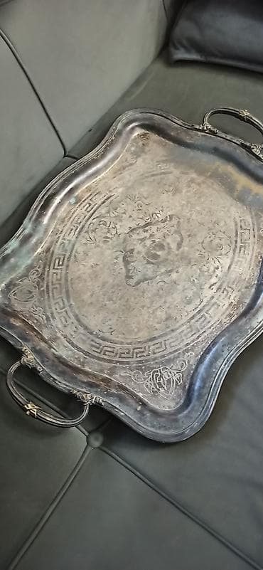 Sovet dövrünə aid “Tallinna Juveelitehas” (Tallinn Jewellery Factory)