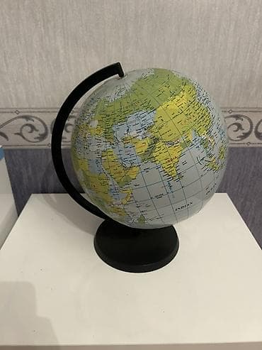 az xeritesi: Dünyanın siyasi xəritəsi olan masa qlobusu - Klassik dizayn: qara — 2